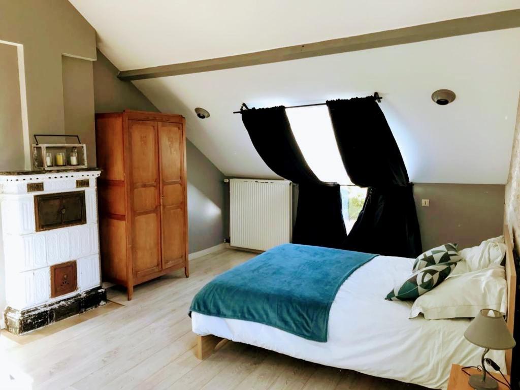 La Marelle Bed & Breakfast Avrille-les-Ponceaux Ngoại thất bức ảnh