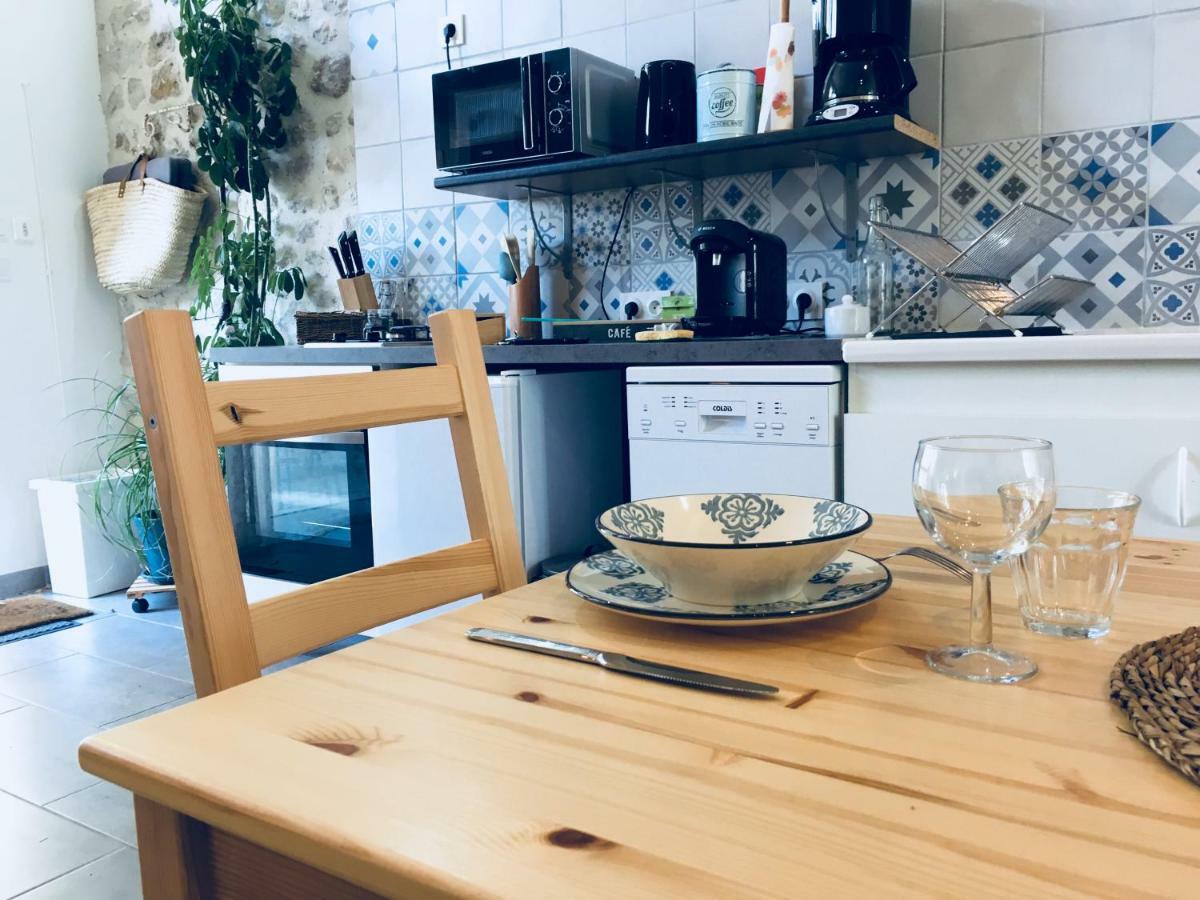 La Marelle Bed & Breakfast Avrille-les-Ponceaux Ngoại thất bức ảnh
